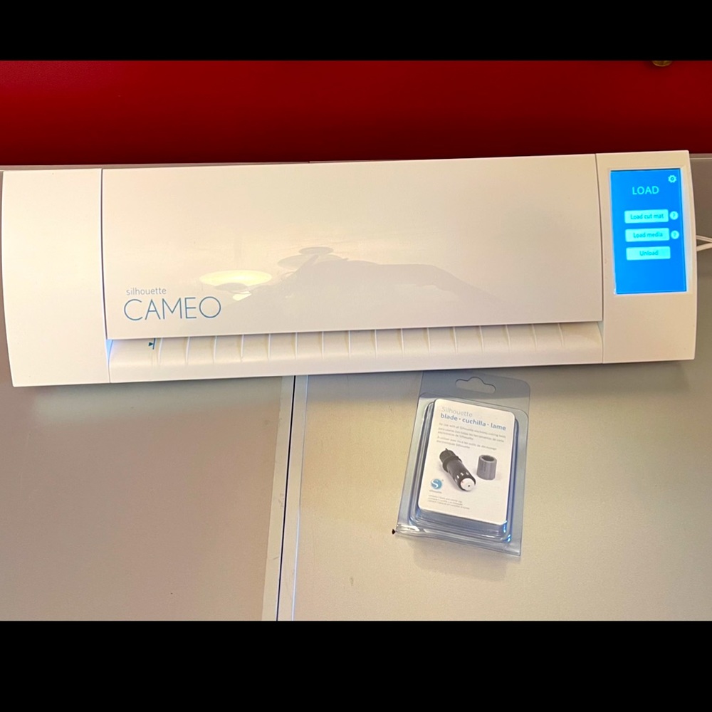 The Silhouette CAMEO 3
